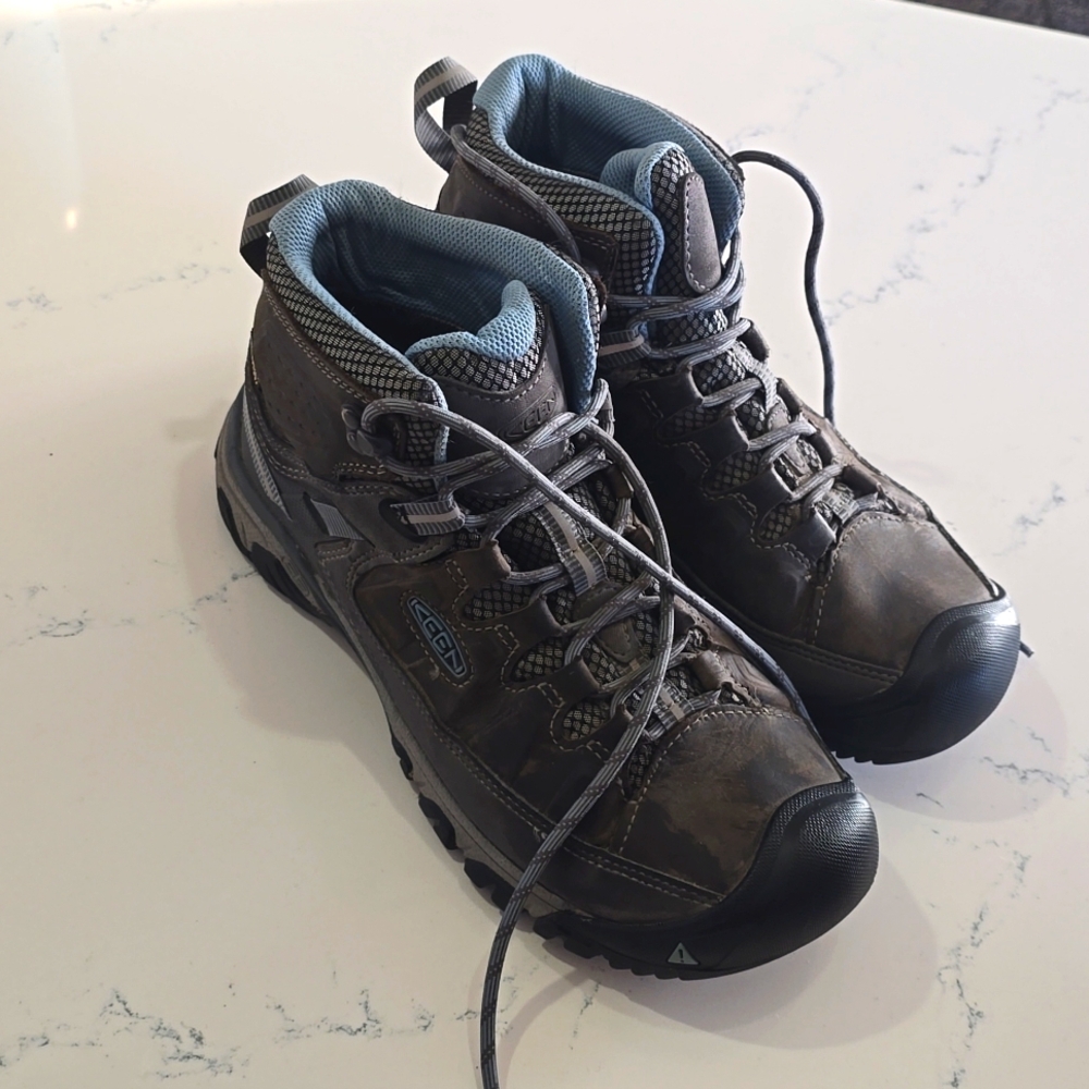 Women's Keen Targhee III Hiking Boots